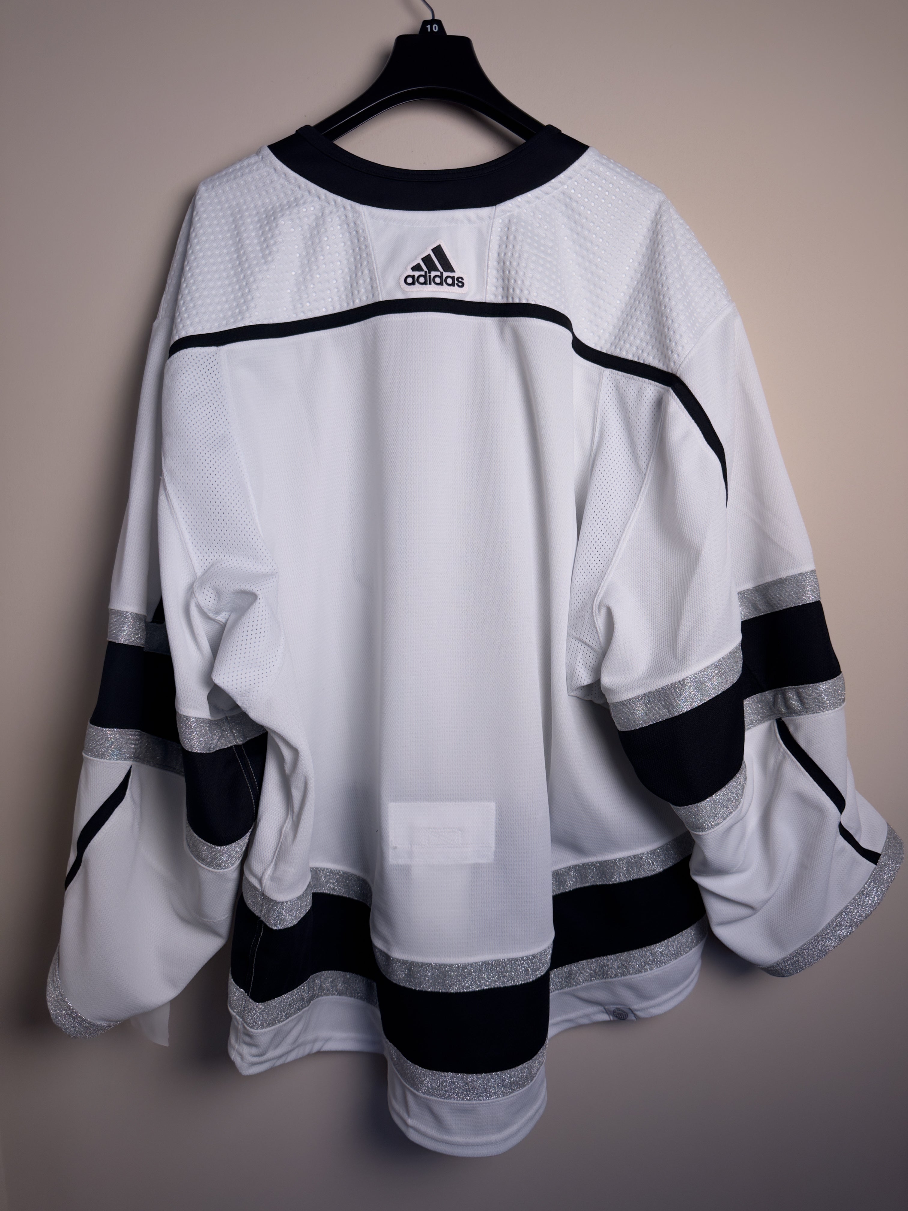 Los Angeles Kings NHL Adidas MiC Team Issued Away Jersey Size 58G (Goalie Cut)