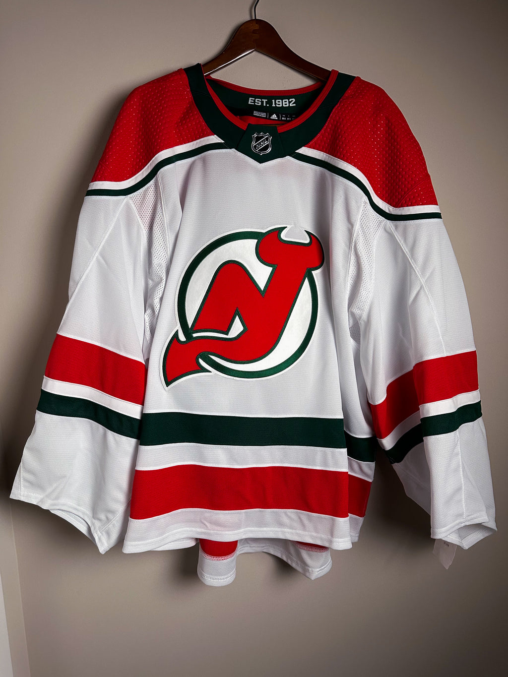 New Jersey Devils NHL Adidas MiC W Anniversary Heritage Primegreen Jersey White Size 58G