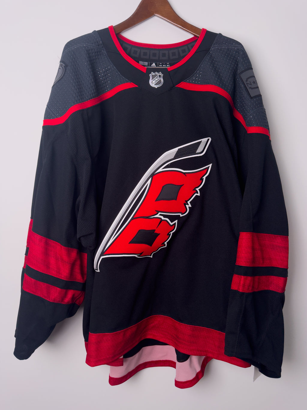 Carolina Hurricanes NHL Adidas MiC Team Issued Home Jersey Size 60G (Goalie Cut)