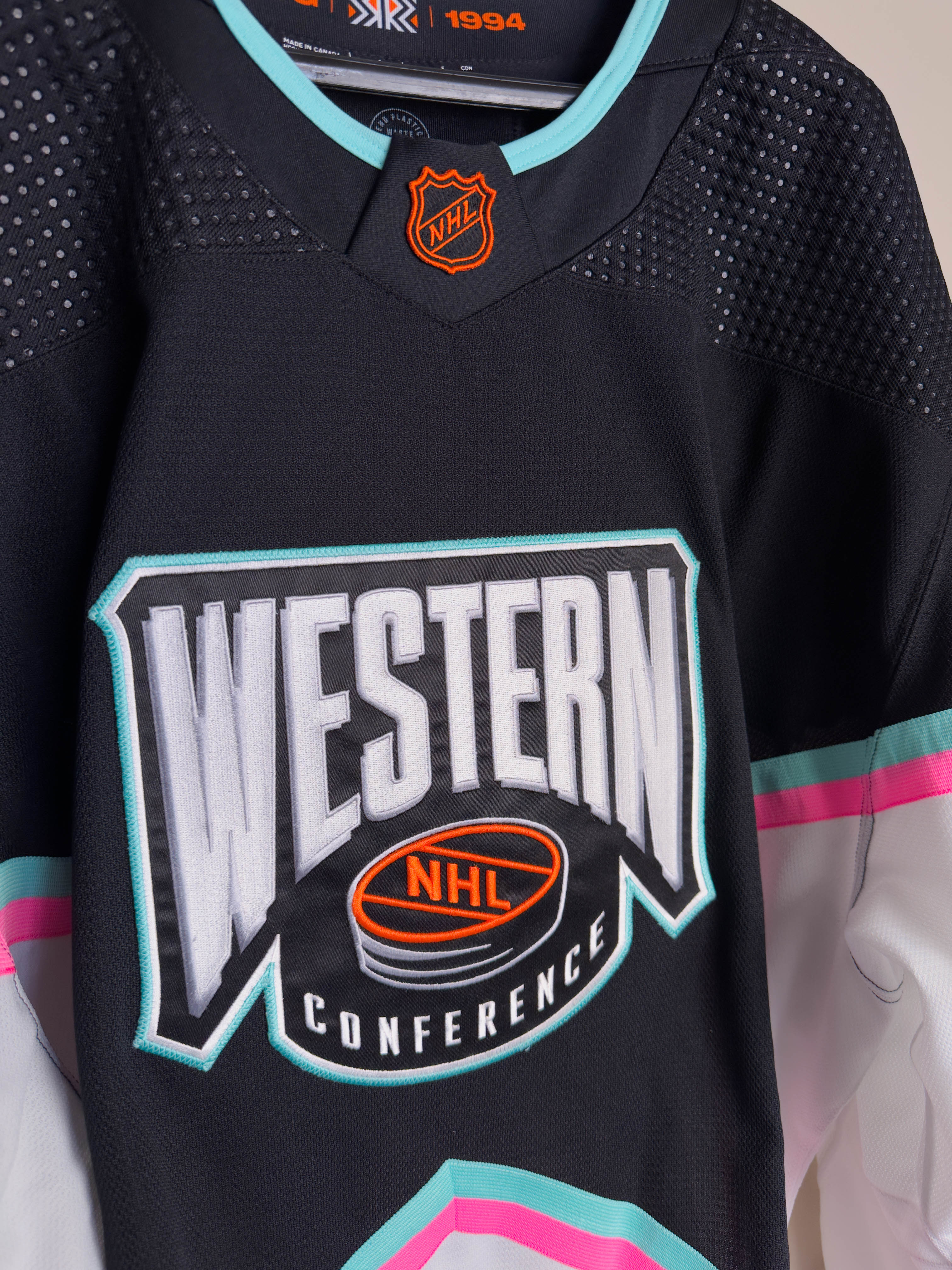 2023 NHL ALL STAR WESTERN CONFERENCE AUTHENTIC ADIDAS JERSEY BLACK - S –  Wave Time Thrift